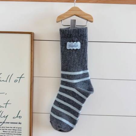 Chaussettes mi-mollet à rayures basiques et pois animaux Slight Bounce 2