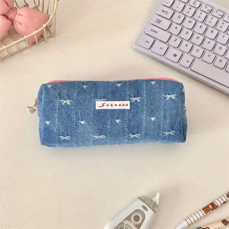 Pochettes à stylos décontractées en polyester avec nœud en forme de cœur, couleur unie, de la série Simple