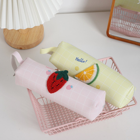 Pochettes à stylos tissées Simple Series Casual PU à motif floral et fraise 2