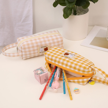 Pochettes à stylos Simple Series Sweet en polyester uni à carreaux cerise 2