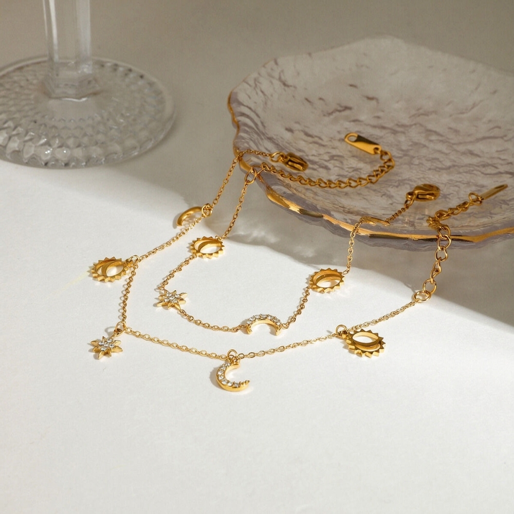 Bracelet À Breloques Lune Et Étoile Pour Femme, En Acier Inoxydable Doré (1 Pièce). Image2