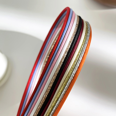 Corde magnétique de couleur unie