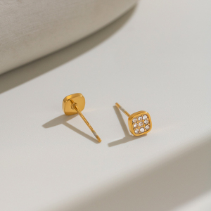 Boucles D'Oreilles Puces Pour Femmes, Forme Géométrique, En Acier Inoxydable, Étanches, Couleur Or, Avec Zircon. h5 Image4
