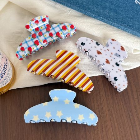 Pinces à cheveux acryliques Simple Series Cute Animal Stripe Plaid Star Strawberry