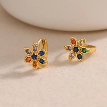 Boucles d'oreilles créoles pour femmes, collection Simple Series, forme irrégulière, coloris cuivre et or.