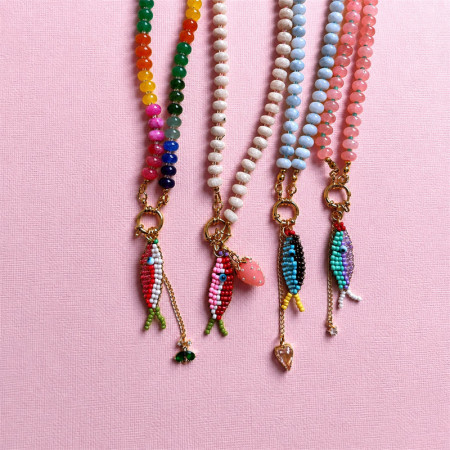 Colliers de perles romantiques pour femmes, en résine dorée, motif poisson mignon