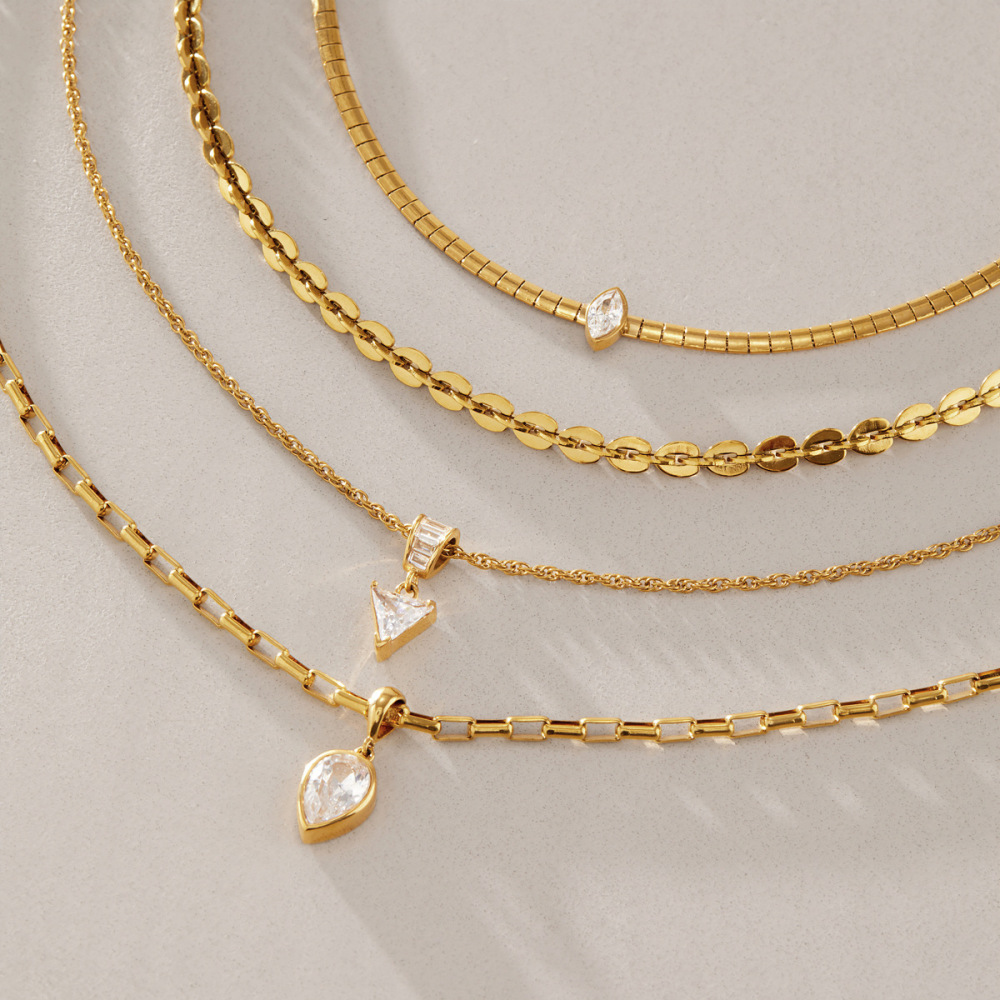 Colliers Pendentifs Pour Femmes En Acier Inoxydable, Couleur Or, Avec Zircon, Forme Géométrique Simple Image4