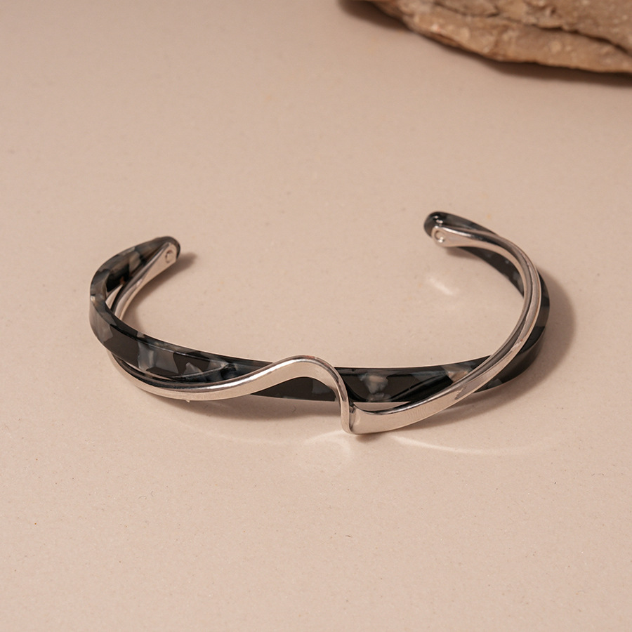 Bracelets Pour Femmes En Résine À Dégradé De Couleurs, Forme Irrégulière Et Style Rétro, Collection Simple 