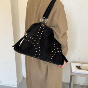 Sacs À Bandoulière Carrés Pour Femmes, Style Décontracté, Ornés De Clous Métalliques Et De Rivets En Daim Uni h5 Image4