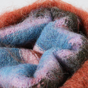 Bonnet Tricoté Rayé En Laine Et Polyester Pour Femme h5 Image4