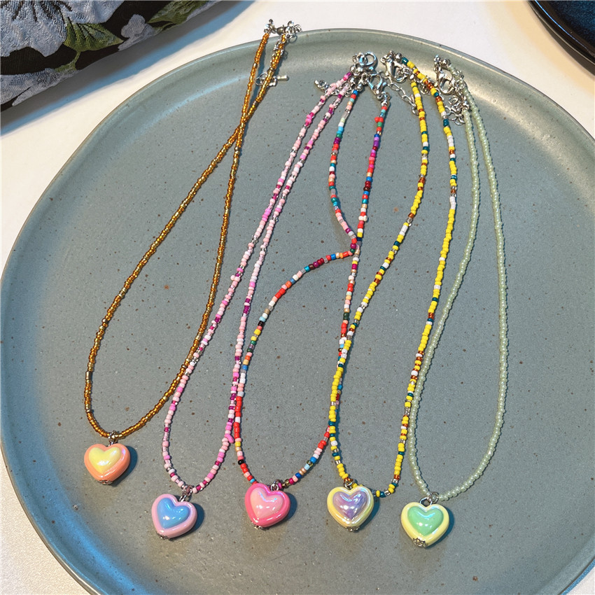 Colliers Basiques Pour Enfants En Perles De Verre En Forme De Cœur, Collection Simple Series Sweet Heart Image2