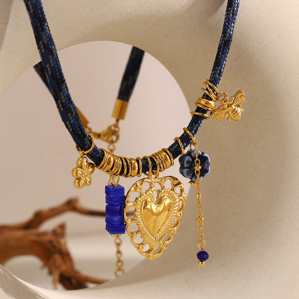 Colliers Tressés Pour Femmes, Style Rétro, En Acier Inoxydable, Imperméables, Avec Motif Cœur Et Animal. Image3