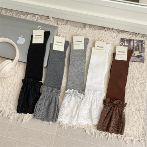 Chaussettes Mi-Mollet Élégantes Pour Femmes, Couleur Unie, Empiècements En Dentelle, En Coton Doux. h5 Image2
