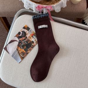 Chaussettes Mi-Mollet À Rayures Et Carreaux Style Preppy, Légèrement Rebondissantes, Avec Motif Cœur Et Contraste De Couleurs. h5 