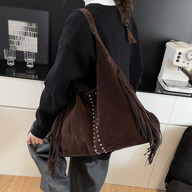 Sacs Cabas À Bandoulière Pour Femmes, Style Bohème, À Pompons Cloutés Et Rivets, Couleur Unie, En Daim. h5Image3