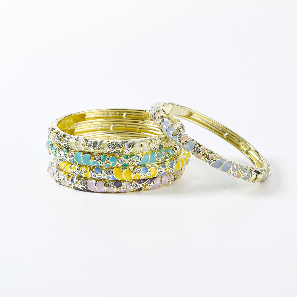 Bracelets Pour Femmes En Alliage Doré, Motif Papillon Multicolore, Style Rétro, Collection Romantique Image2