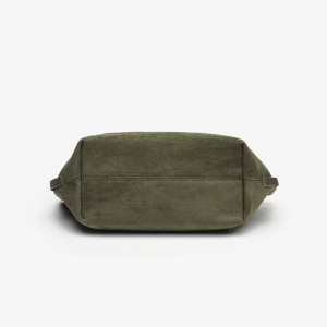 Sacs Fourre-Tout Coussin Pour Femmes, Style Décontracté, Avec Détails Métalliques Et Couleur Unie En Daim. h5 Image3