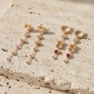 Boucles D'Oreilles Pendantes Pour Femme, En Acier Inoxydable Doré, Forme Géométrique Trèfle, Étanches, Avec Zircon, Collection Luxuious Series. h5 Image3