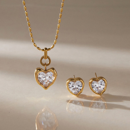 Ensembles de colliers pour femmes en acier inoxydable, imperméables, couleur or et zircon, avec motif cœur