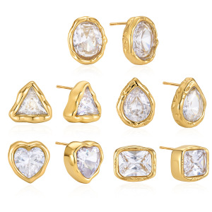 Boucles D'Oreilles Puces Pour Femmes, Forme Géométrique Simple En Forme De Cœur, En Acier Inoxydable Étanche Et Zircon. h5 Image5