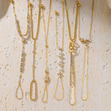 Chaîne de poignet pour femme Simple Series Daily Flower, forme géométrique, acier inoxydable, couleur or, zircon, étanche