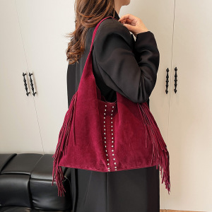Sacs Cabas À Bandoulière Pour Femmes, Style Bohème, À Pompons Cloutés Et Rivets, Couleur Unie, En Daim. h5 Image5