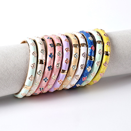 Bracelets Pour Femmes En Alliage Doré, Motif Floral Rétro Romantique À Fleurs Multicolores Et Trèfle