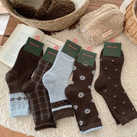 Chaussettes mi-mollet en laine à rayures basiques, à carreaux, à pois et à petits motifs floraux