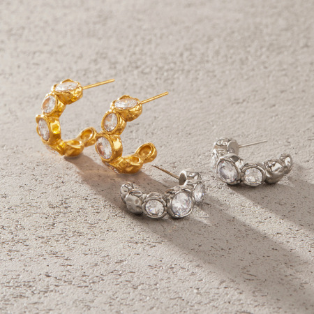 Boucles d'oreilles puces pour femmes, simples et rondes, en acier inoxydable, étanches, couleur or, avec zircon. 2