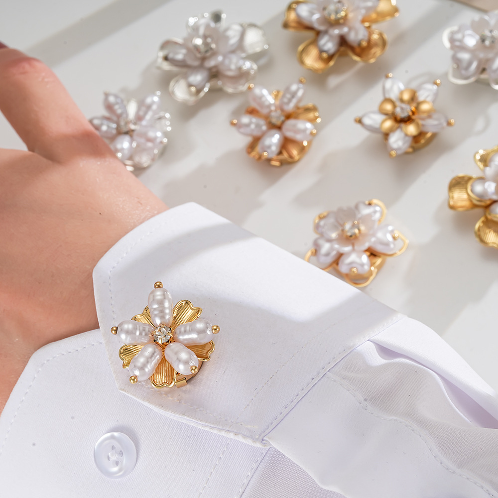 Boutons De Manchette Luxueux Et Élégants En Perles D'Imitation, Strass Et Perles Artificielles, Ornés De Fleurs. Image2