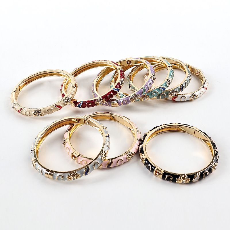 Bracelets Pour Femmes En Alliage Doré, Motif Floral Élégant Et Multicolore, Collection Classique h5Image3