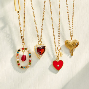 Colliers Pendentifs Pour Femmes En Acier Inoxydable Doré, Ornés D'Un Zircon Et D'Un Cœur Doux, Collection Simple Series h5 Image2