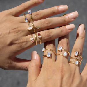 Bagues Pour Femmes En Acier Inoxydable, Couleur Or, Avec Zircon, Forme Géométrique Simple Et Étanche h5 Image2