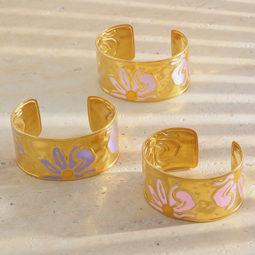 Bracelet Jonc Pour Femme Simple Series Sweet Flower En Acier Inoxydable, Couleur Or, Étanche Image2