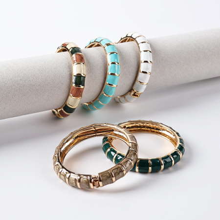 Bracelets Pour Femmes De La Série Luxueuse Rétro, En Alliage Doré Et Émaillé Multicolore