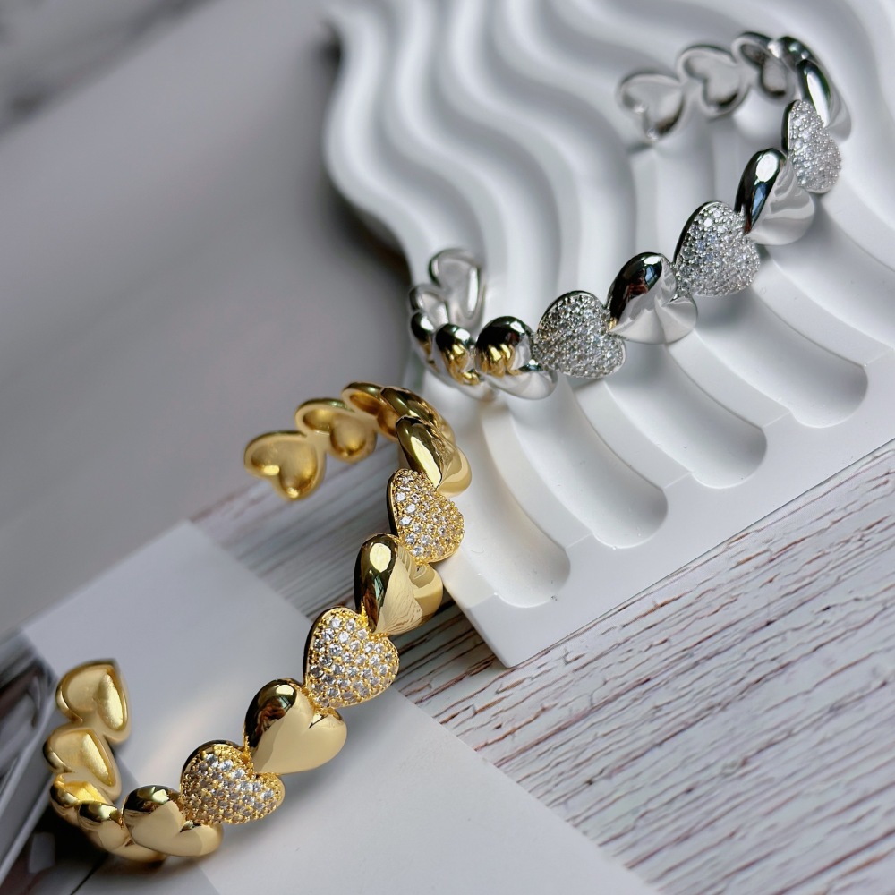 Bracelets Pour Femmes De La Série Luxueuse, Simples, En Patchwork De Cœurs, Couleur Cuivre Doré Et Zircon Image4