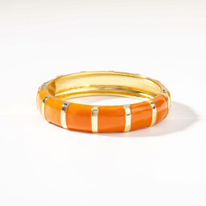 Bracelets Pour Femmes En Alliage Doré, Élégants, À Dégradé De Couleurs, Ornés D'Un Émail Coulant Et D'Un Effet Romantique h5 