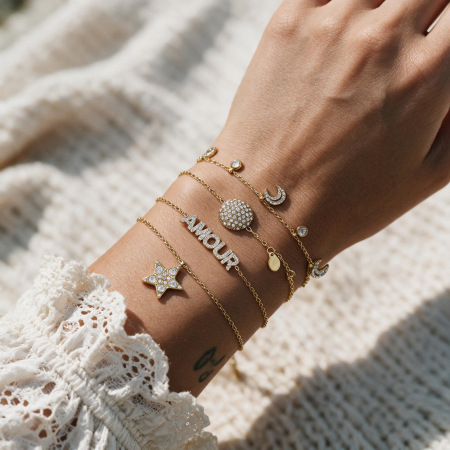 Bracelet À Breloques Pour Femme En Acier Inoxydable, Étanche, Couleur Or, Avec Lettre Lune Et Strass.