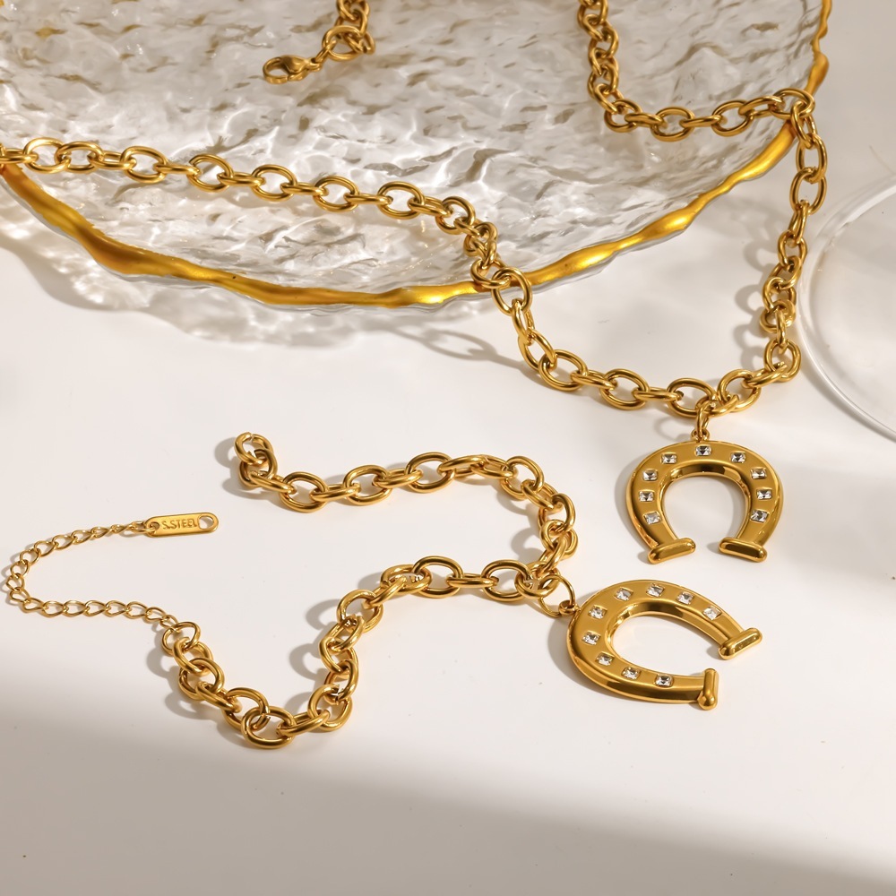 Ensemble De Collier Pour Femme En Acier Inoxydable En Forme De Fer À Cheval, Étanche, Couleur Or Et Strass Image3