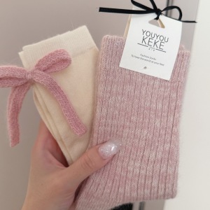 Chaussettes Mi-Mollet En Laine À Rayures Basiques Et À Carreaux Pour Femmes, Avec Motif Cœur Et Contraste De Couleurs h5 Image3