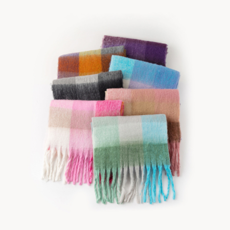 Écharpes d'hiver à carreaux et pompons de couleur assortie, collection Simple Series Daily,