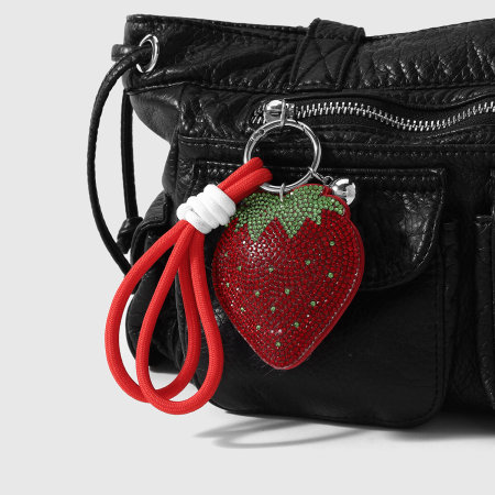 Breloques de sac en alliage Simple Series Daily Flower Animal Fruit Strawberry