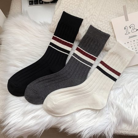 Chaussettes mi-mollet à rayures basiques Slight Bounce pour femmes