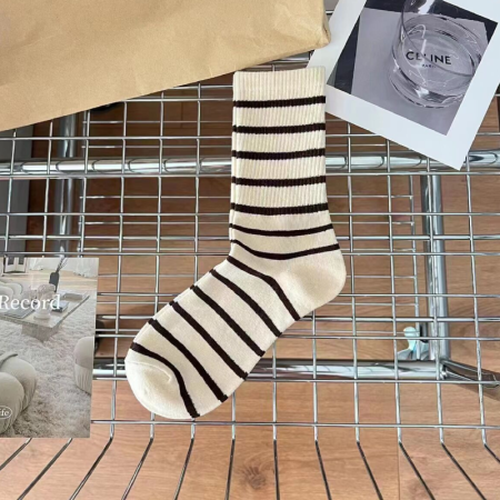 Chaussettes mi-mollet à rayures unies basiques pour femmes