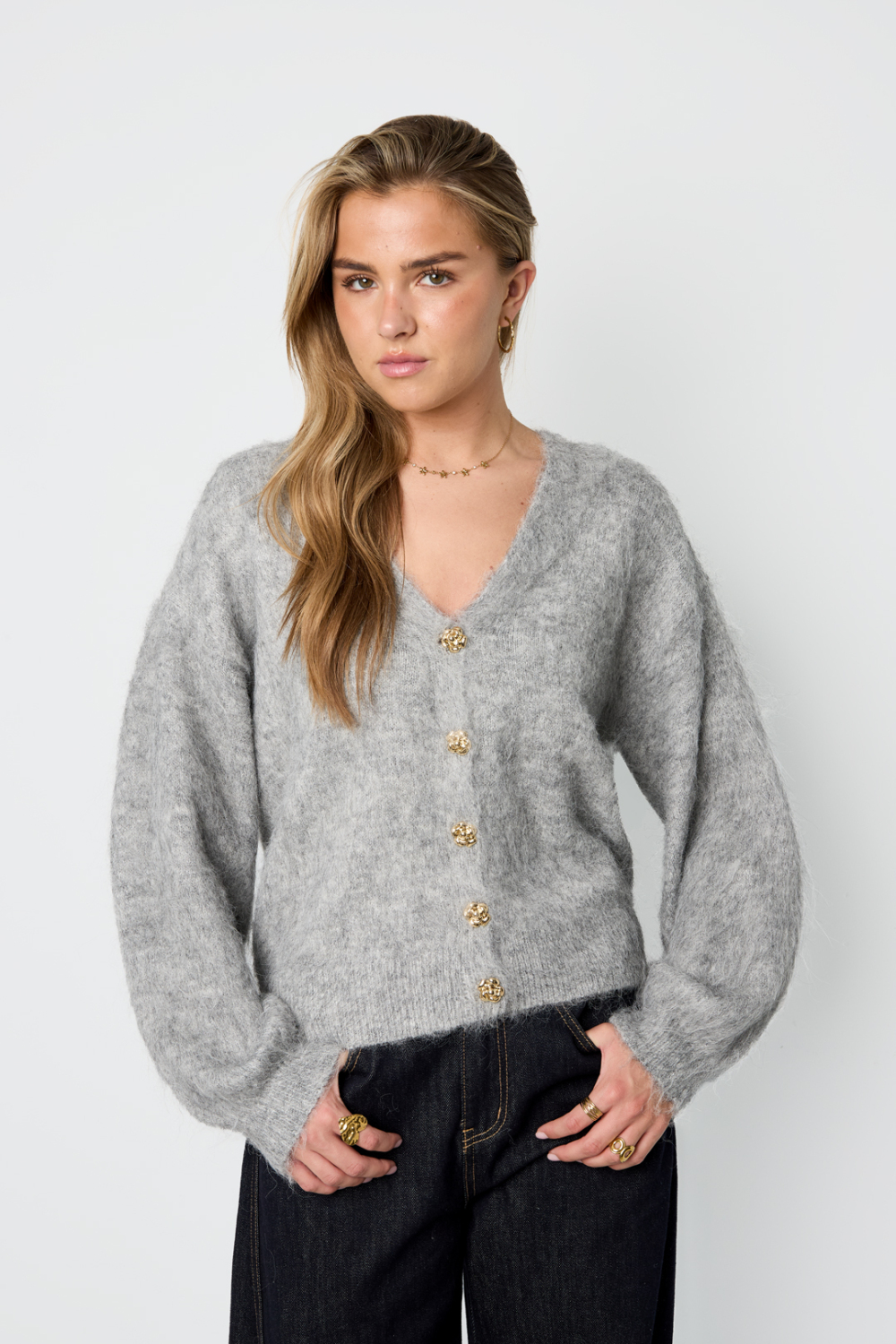 Le Cardigan En Fourrure À Boutons h5Image5