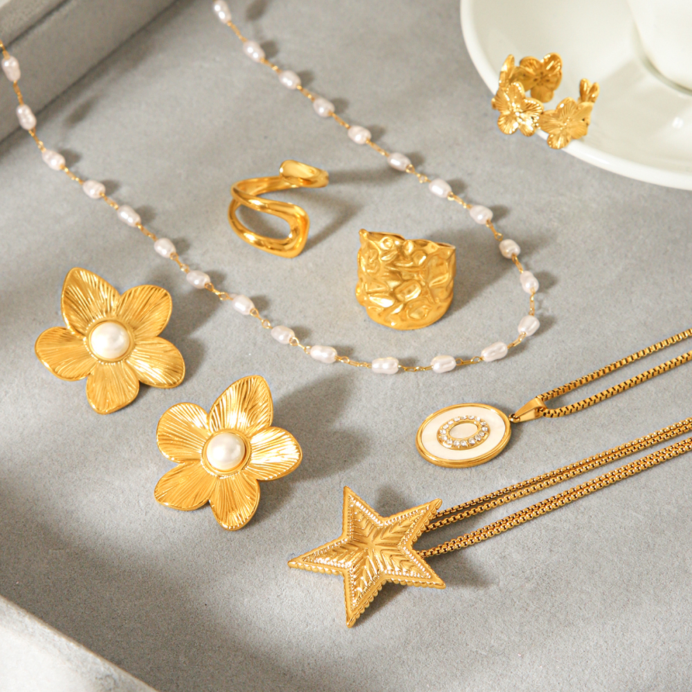Ensembles De Bijoux Pour Femmes Simple Series Daily Flower En Acier Inoxydable De Forme Irrégulière Et Couleur Or, Étanches. h5Image2