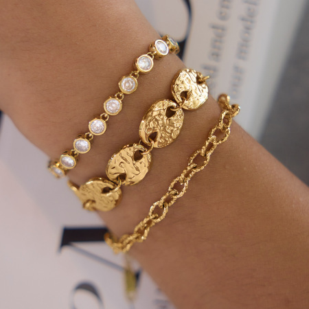 Ensembles de colliers pour femmes en acier inoxydable imperméable, motif marteau rétro, couleur or et zircon.