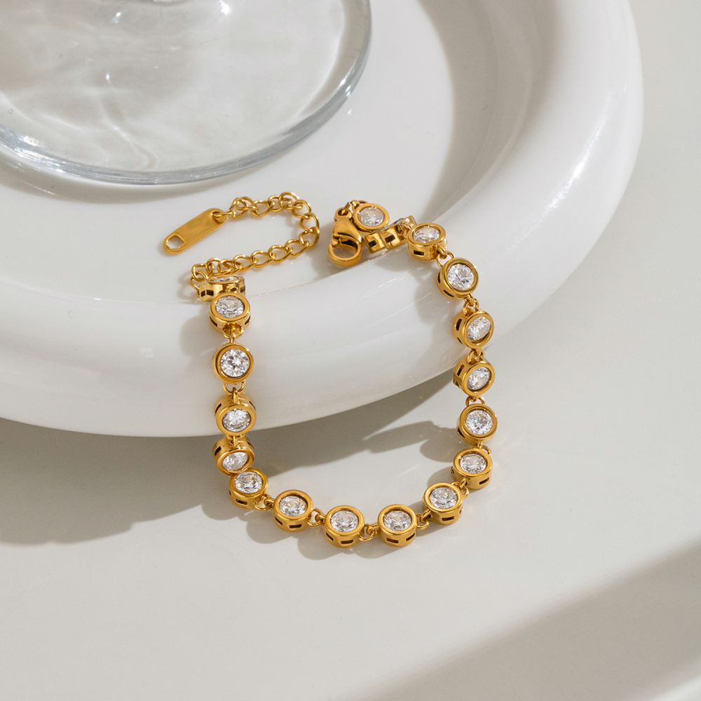 Bracelet Chaîne Femme En Acier Inoxydable Doré Avec Zircon Et Motif Cœur Simple, Collection Luxueuse Image5