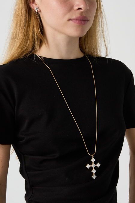 Collier long en acier inoxydable avec croix, collection simple pour femmes. Bijoux pour tous les jours. 2