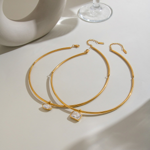 Colliers Pendentifs Pour Femmes En Acier Inoxydable De Forme Géométrique, Étanches, Couleur Or Et Zircon h5 Image3